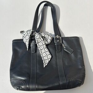 Coach Gorgeous Black Leather Tote Bag with Removable Coach Twilly